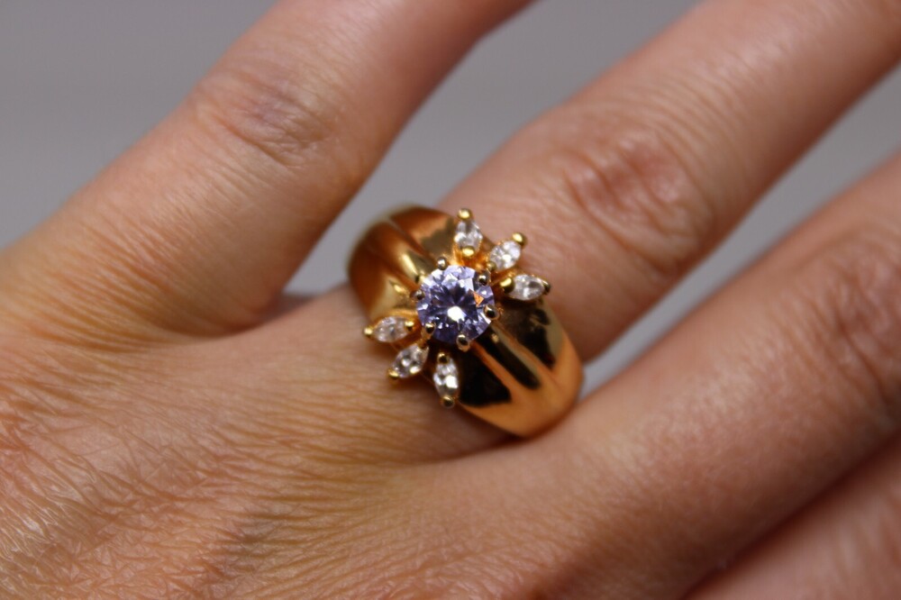 Vintage Gold Tone Lavender Rhinestone Flower Cocktail Ring Size 8 Statement